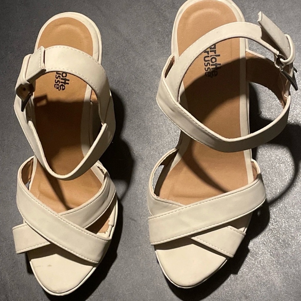 Charlotte Russe White Wedge Heels Womens Shoes Size 8